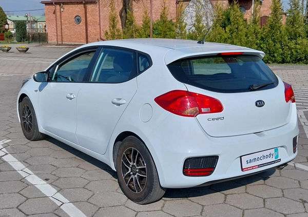 Kia Ceed cena 46800 przebieg: 71000, rok produkcji 2016 z Piechowice małe 529